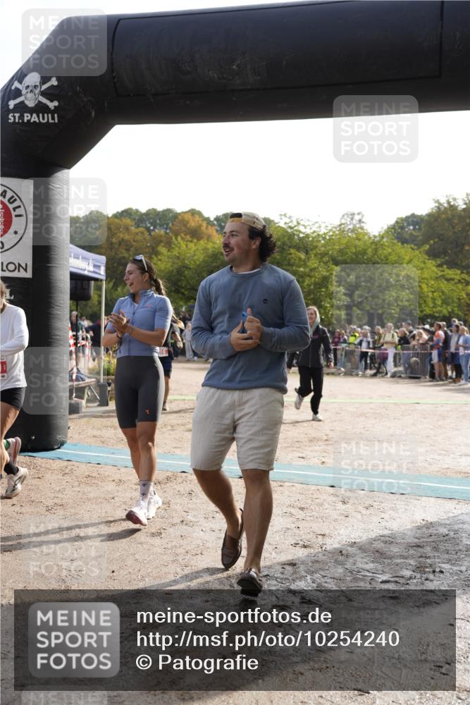 13.09.2026 - Stadtparktriathlon Patografie http://msf.ph/oto/10254240 13.09.2026 10:55:36 Ziel 216, 217, 228, 287, 300 meine-sportfotos.de