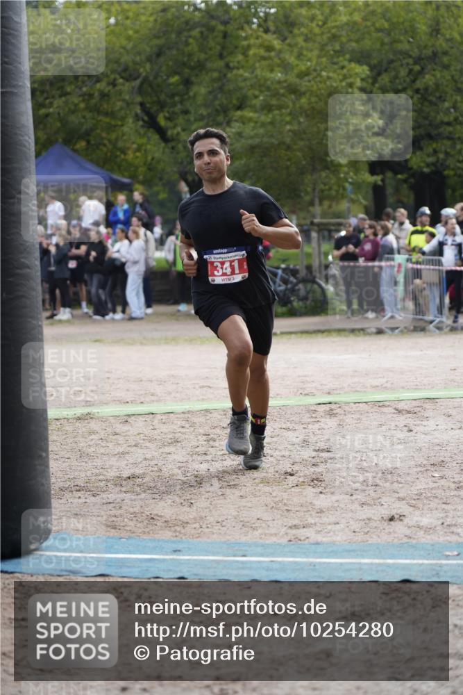 13.09.2026 - Stadtparktriathlon Patografie http://msf.ph/oto/10254280 13.09.2026 10:56:20 Ziel 341 meine-sportfotos.de