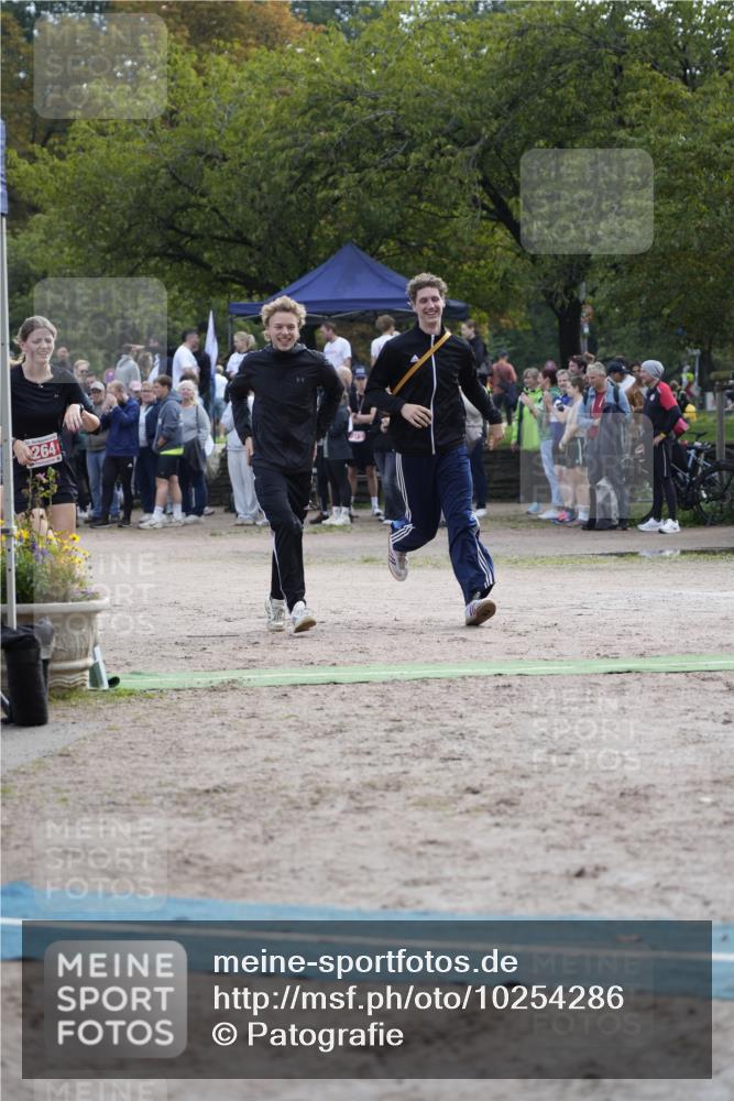 13.09.2026 - Stadtparktriathlon Patografie http://msf.ph/oto/10254286 13.09.2026 10:56:30 Ziel 264, 301 meine-sportfotos.de