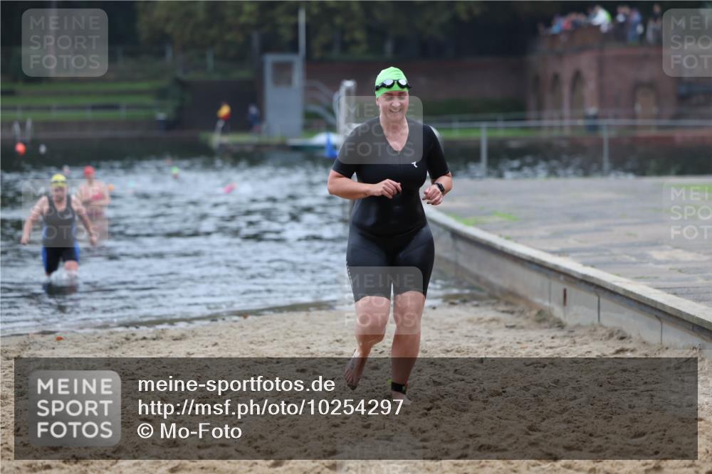 13.09.2026 - Stadtparktriathlon Mo-Foto http://msf.ph/oto/10254297 13.09.2026 10:15:20 Schwimmen 464 meine-sportfotos.de