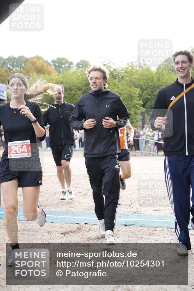 13.09.2026 - Stadtparktriathlon Patografie http://msf.ph/oto/10254301 13.09.2026 10:56:34 Ziel 264, 293, 301 meine-sportfotos.de