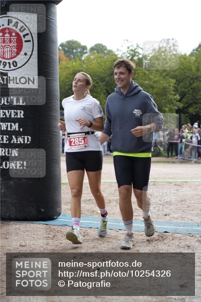 13.09.2026 - Stadtparktriathlon Patografie http://msf.ph/oto/10254326 13.09.2026 10:58:12 Ziel 249, 285, 322 meine-sportfotos.de