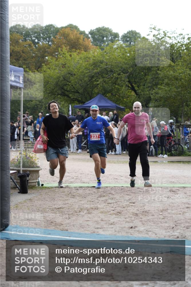 13.09.2026 - Stadtparktriathlon Patografie http://msf.ph/oto/10254343 13.09.2026 10:58:57 Ziel 237 meine-sportfotos.de