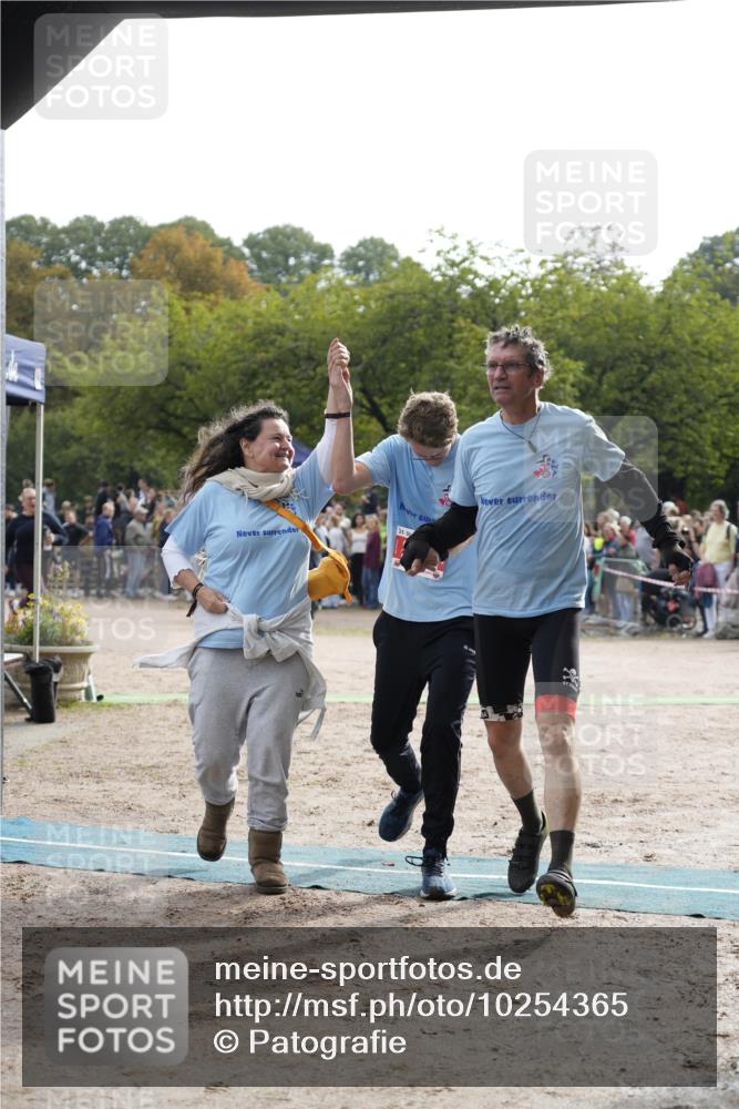 13.09.2026 - Stadtparktriathlon Patografie http://msf.ph/oto/10254365 13.09.2026 10:59:17 Ziel 210, 238 meine-sportfotos.de