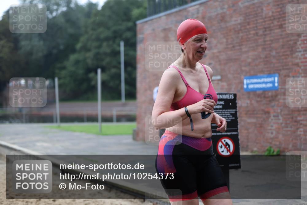 13.09.2026 - Stadtparktriathlon Mo-Foto http://msf.ph/oto/10254373 13.09.2026 10:15:48 Schwimmen 404, 407, 451 meine-sportfotos.de