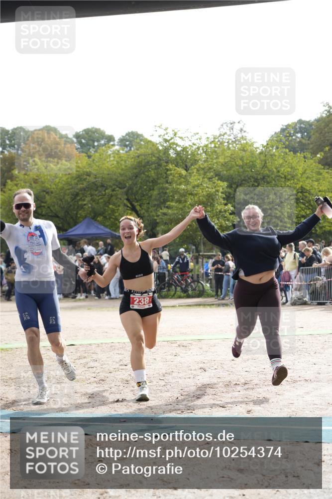 13.09.2026 - Stadtparktriathlon Patografie http://msf.ph/oto/10254374 13.09.2026 10:59:20 Ziel 210, 238, 286 meine-sportfotos.de
