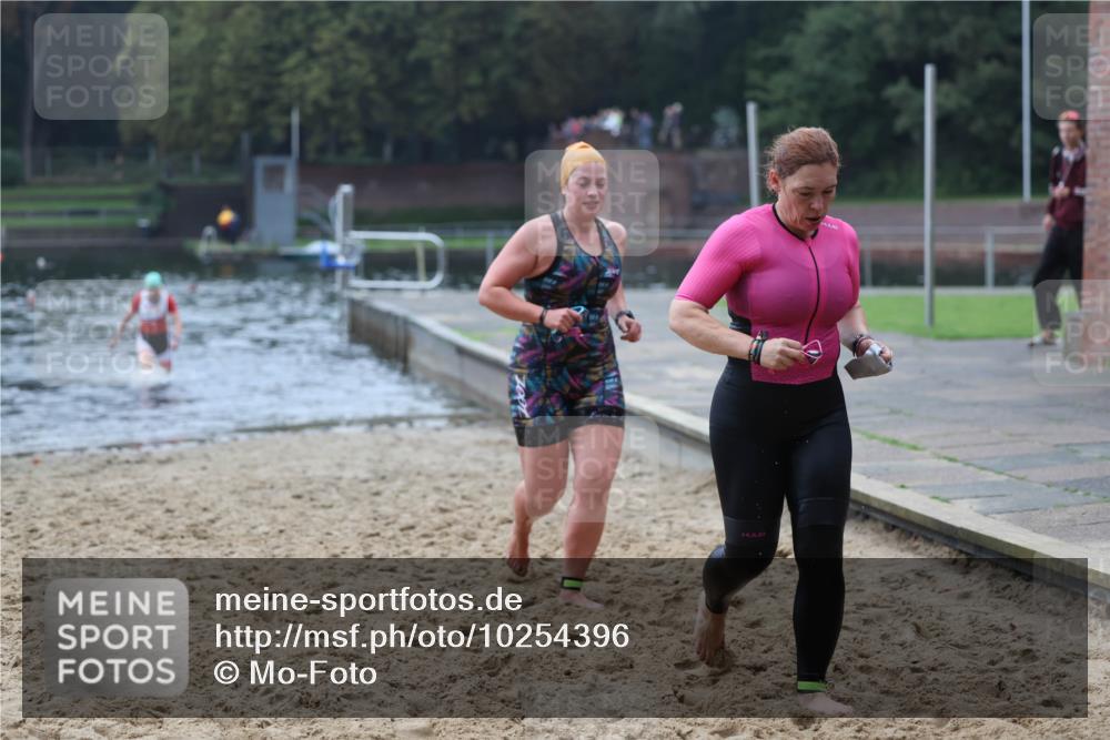 13.09.2026 - Stadtparktriathlon Mo-Foto http://msf.ph/oto/10254396 13.09.2026 10:15:56 Schwimmen 404, 407, 466 meine-sportfotos.de