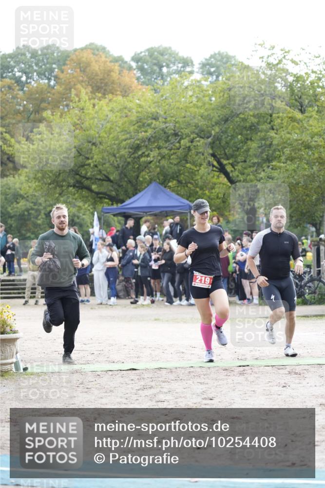 13.09.2026 - Stadtparktriathlon Patografie http://msf.ph/oto/10254408 13.09.2026 10:59:56 Ziel 219 meine-sportfotos.de
