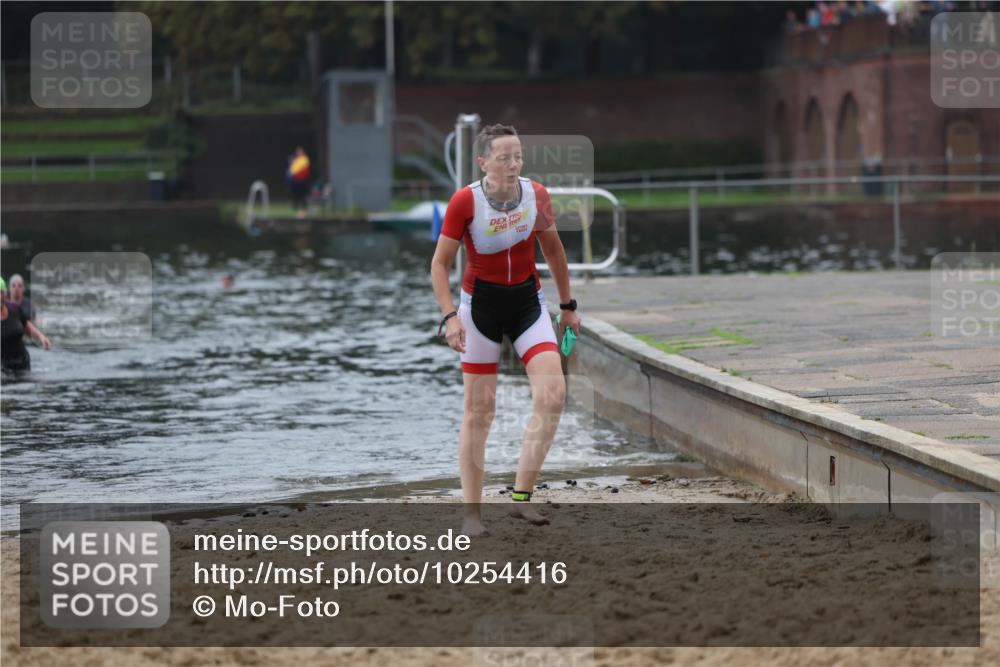 13.09.2026 - Stadtparktriathlon Mo-Foto http://msf.ph/oto/10254416 13.09.2026 10:16:04 Schwimmen 466 meine-sportfotos.de