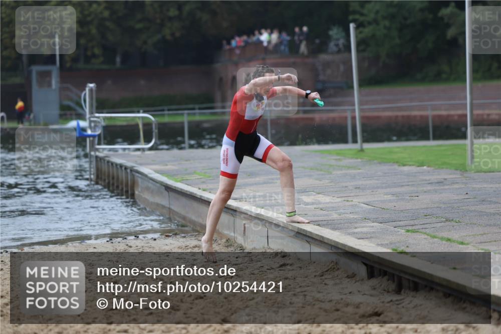 13.09.2026 - Stadtparktriathlon Mo-Foto http://msf.ph/oto/10254421 13.09.2026 10:16:05 Schwimmen 466 meine-sportfotos.de