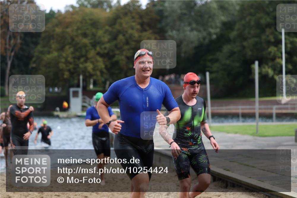 13.09.2026 - Stadtparktriathlon Mo-Foto http://msf.ph/oto/10254424 13.09.2026 11:31:54 Schwimmen 833, 853, 865, 870, 882, 884, 895, 904, 911 meine-sportfotos.de