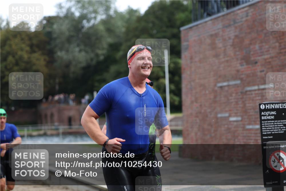 13.09.2026 - Stadtparktriathlon Mo-Foto http://msf.ph/oto/10254430 13.09.2026 11:31:55 Schwimmen 833, 853, 865, 870, 882, 884, 895, 904, 911 meine-sportfotos.de
