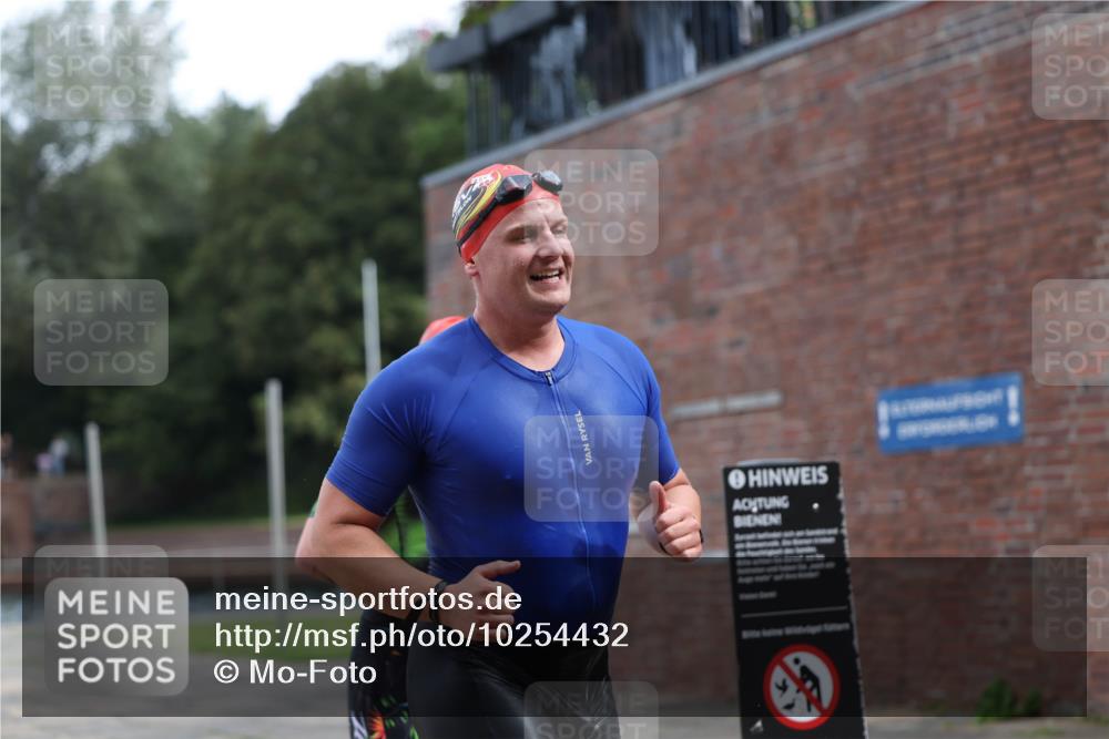 13.09.2026 - Stadtparktriathlon Mo-Foto http://msf.ph/oto/10254432 13.09.2026 11:31:55 Schwimmen 833, 853, 865, 870, 882, 884, 895, 904, 911 meine-sportfotos.de