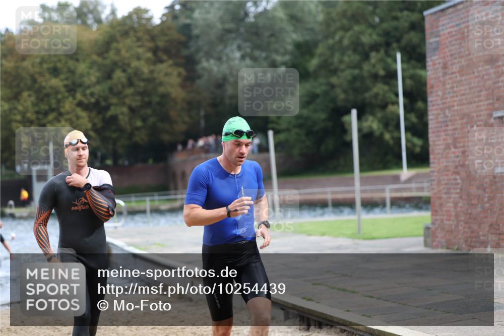 13.09.2026 - Stadtparktriathlon Mo-Foto http://msf.ph/oto/10254439 13.09.2026 11:31:56 Schwimmen 833, 853, 865, 870, 882, 884, 895, 896, 904, 911 meine-sportfotos.de