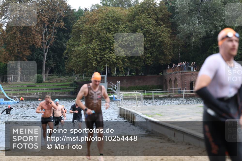 13.09.2026 - Stadtparktriathlon Mo-Foto http://msf.ph/oto/10254448 13.09.2026 11:31:57 Schwimmen 833, 853, 865, 870, 882, 895, 896, 904, 911 meine-sportfotos.de