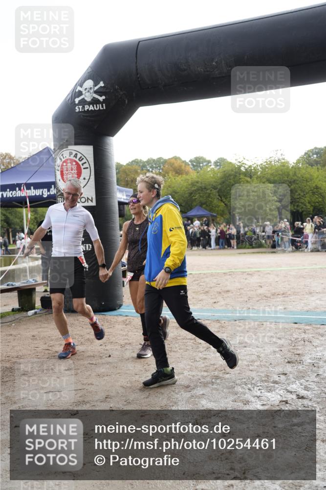 13.09.2026 - Stadtparktriathlon Patografie http://msf.ph/oto/10254461 13.09.2026 11:00:29 Ziel 227 meine-sportfotos.de