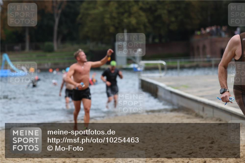 13.09.2026 - Stadtparktriathlon Mo-Foto http://msf.ph/oto/10254463 13.09.2026 11:32:00 Schwimmen 865, 870, 882, 896, 904, 911, 935 meine-sportfotos.de