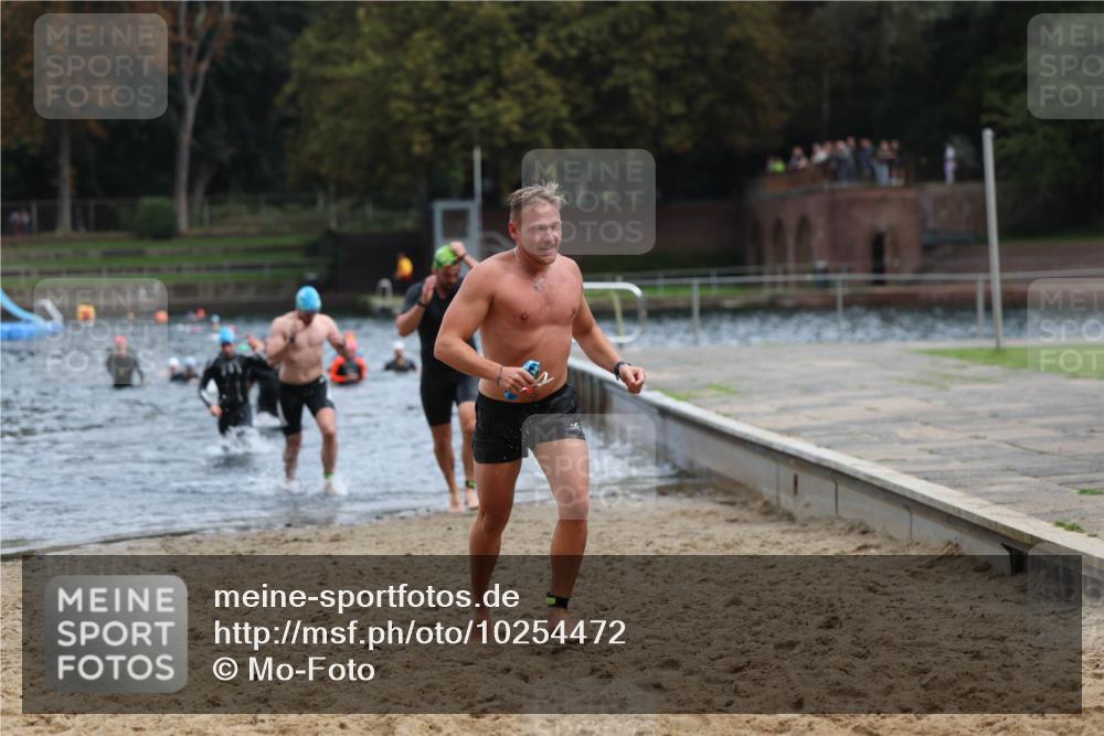 13.09.2026 - Stadtparktriathlon Mo-Foto http://msf.ph/oto/10254472 13.09.2026 11:32:01 Schwimmen 865, 870, 882, 896, 904, 911, 935 meine-sportfotos.de