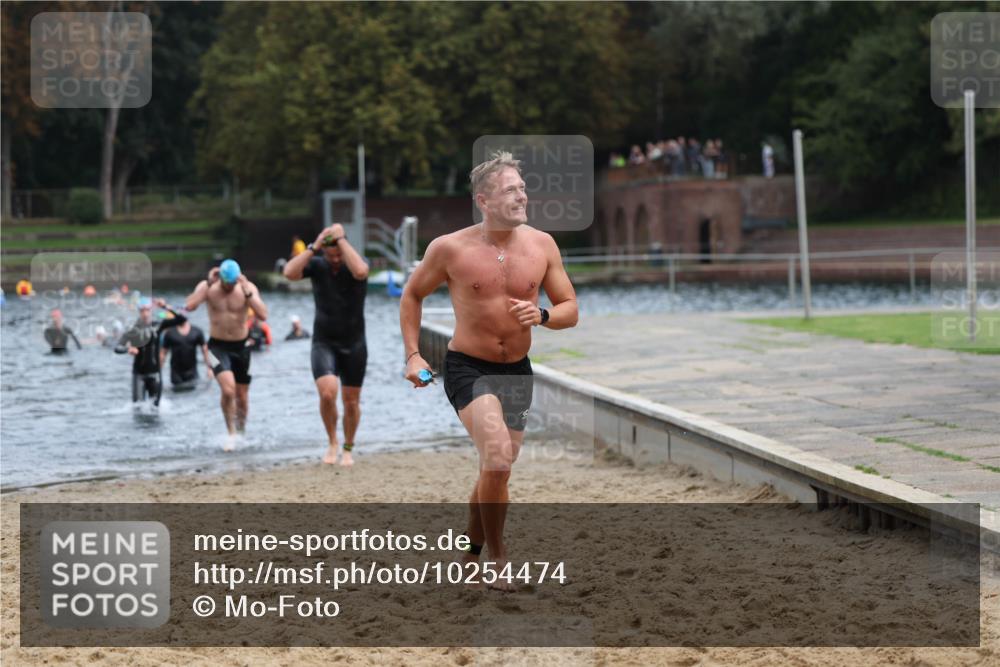 13.09.2026 - Stadtparktriathlon Mo-Foto http://msf.ph/oto/10254474 13.09.2026 11:32:01 Schwimmen 865, 870, 882, 896, 904, 911, 935 meine-sportfotos.de