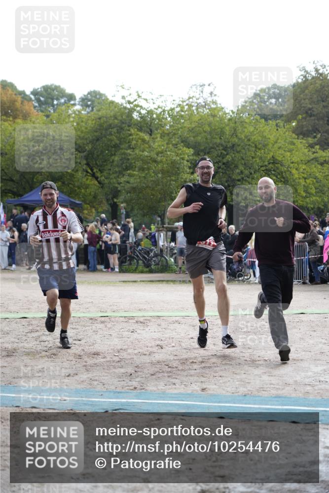 13.09.2026 - Stadtparktriathlon Patografie http://msf.ph/oto/10254476 13.09.2026 11:00:38 Ziel 317 meine-sportfotos.de
