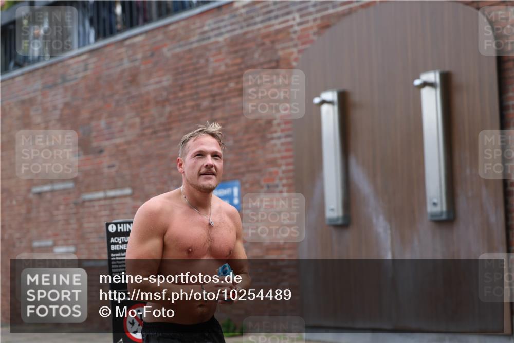 13.09.2026 - Stadtparktriathlon Mo-Foto http://msf.ph/oto/10254489 13.09.2026 11:32:03 Schwimmen 865, 882, 896, 904, 911, 935 meine-sportfotos.de