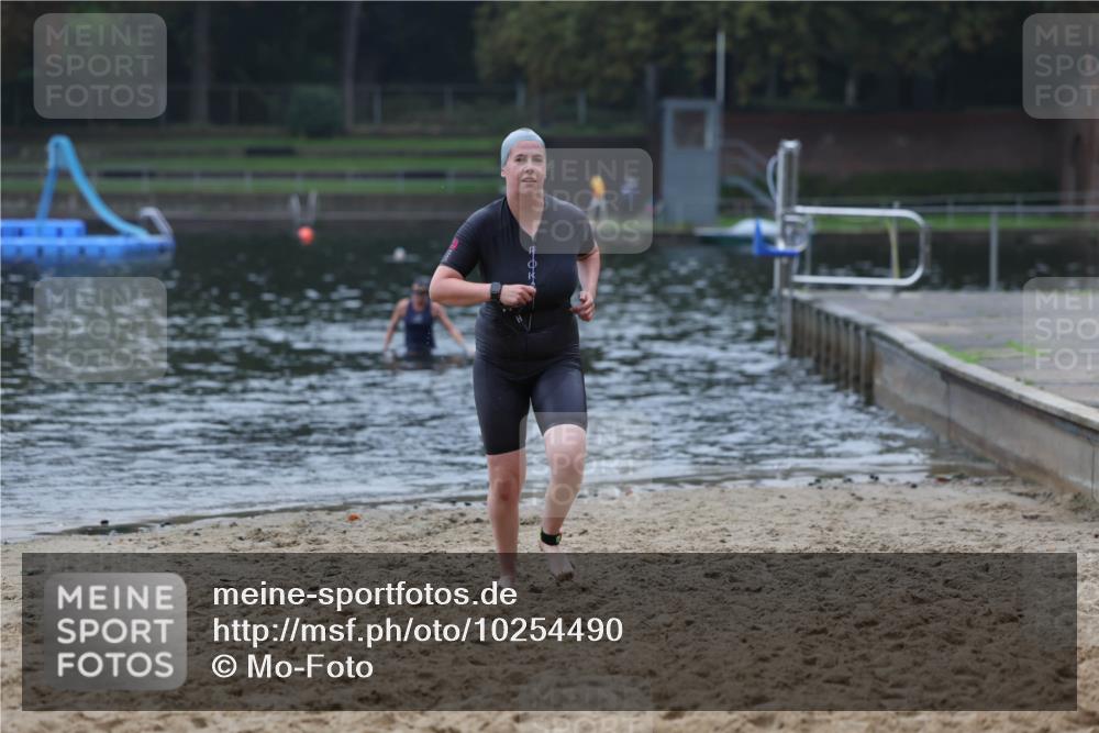 13.09.2026 - Stadtparktriathlon Mo-Foto http://msf.ph/oto/10254490 13.09.2026 10:16:33 Schwimmen 382 meine-sportfotos.de