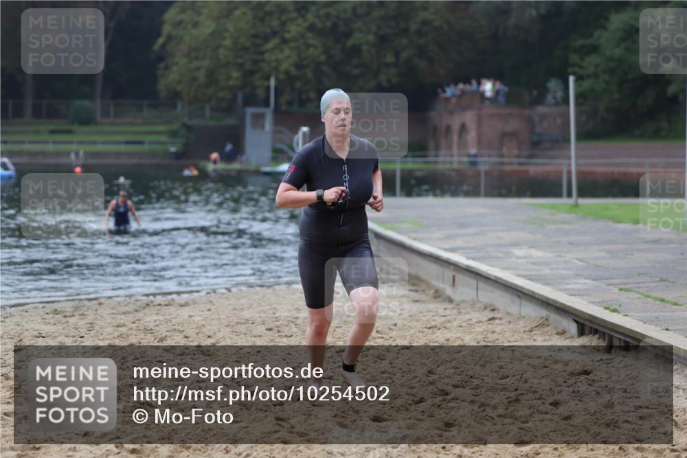 13.09.2026 - Stadtparktriathlon Mo-Foto http://msf.ph/oto/10254502 13.09.2026 10:16:35 Schwimmen 382 meine-sportfotos.de