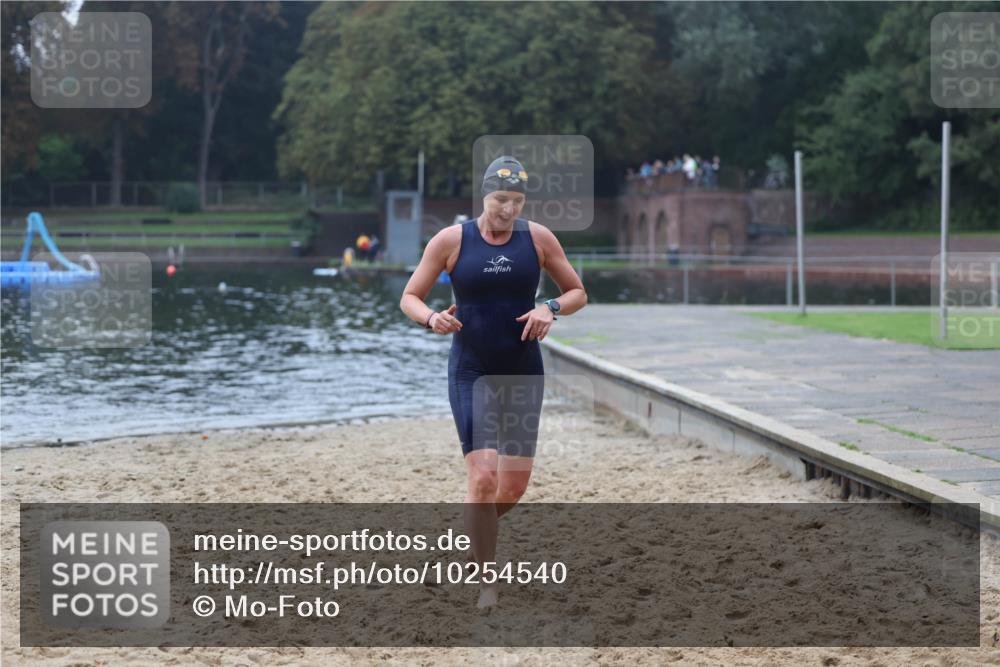 13.09.2026 - Stadtparktriathlon Mo-Foto http://msf.ph/oto/10254540 13.09.2026 10:16:54 Schwimmen 376 meine-sportfotos.de
