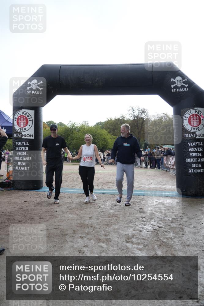 13.09.2026 - Stadtparktriathlon Patografie http://msf.ph/oto/10254554 13.09.2026 11:01:51 Ziel 304, 316 meine-sportfotos.de