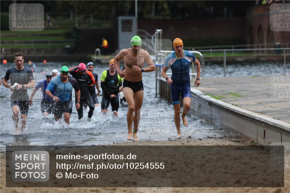 13.09.2026 - Stadtparktriathlon Mo-Foto http://msf.ph/oto/10254555 13.09.2026 11:32:18 Schwimmen 836, 844, 857, 858, 860, 866, 905, 907, 923, 939, 945, 946 meine-sportfotos.de