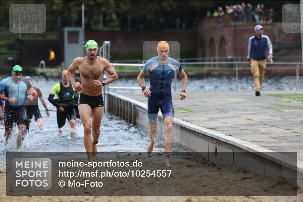 13.09.2026 - Stadtparktriathlon Mo-Foto http://msf.ph/oto/10254557 13.09.2026 11:32:19 Schwimmen 836, 842, 844, 857, 858, 860, 866, 905, 907, 923, 939, 945, 946 meine-sportfotos.de