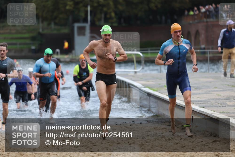 13.09.2026 - Stadtparktriathlon Mo-Foto http://msf.ph/oto/10254561 13.09.2026 11:32:19 Schwimmen 836, 842, 844, 857, 858, 860, 866, 905, 907, 923, 939, 945, 946 meine-sportfotos.de