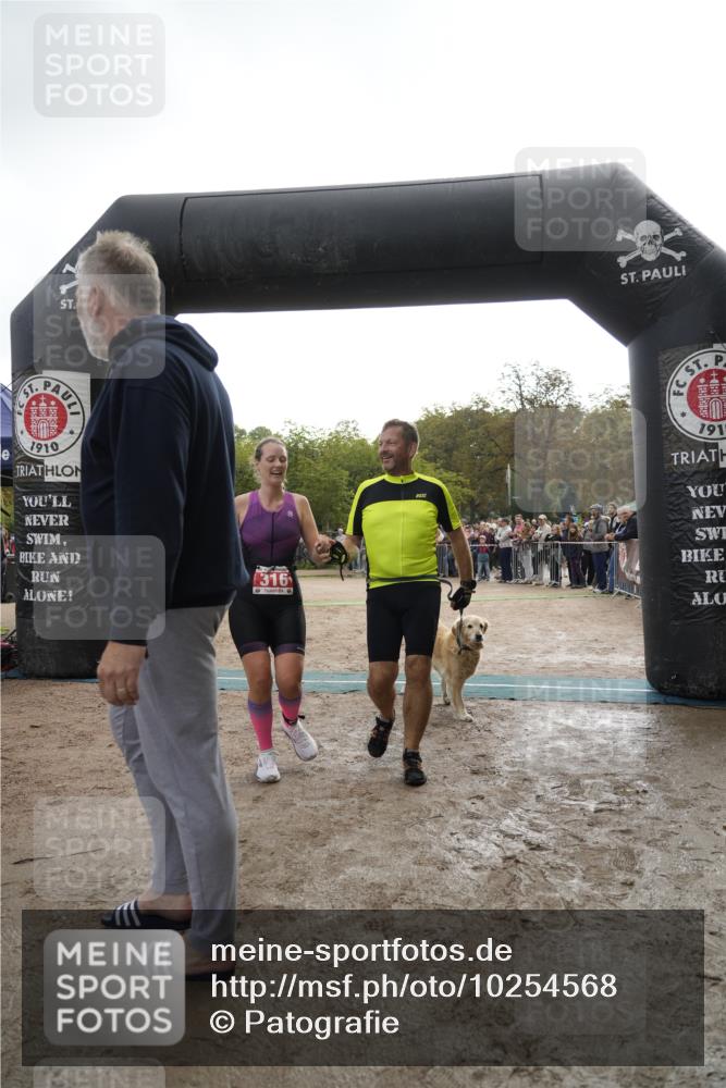 13.09.2026 - Stadtparktriathlon Patografie http://msf.ph/oto/10254568 13.09.2026 11:01:57 Ziel 316 meine-sportfotos.de