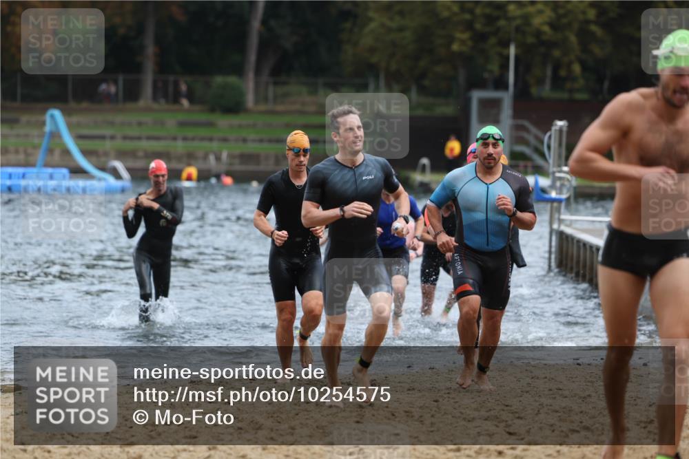 13.09.2026 - Stadtparktriathlon Mo-Foto http://msf.ph/oto/10254575 13.09.2026 11:32:21 Schwimmen 836, 842, 844, 857, 858, 860, 866, 905, 907, 923, 939, 945, 946 meine-sportfotos.de