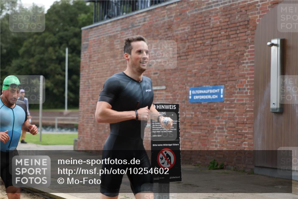 13.09.2026 - Stadtparktriathlon Mo-Foto http://msf.ph/oto/10254602 13.09.2026 11:32:25 Schwimmen 836, 842, 844, 857, 858, 860, 866, 905, 907, 923, 939, 945, 946 meine-sportfotos.de