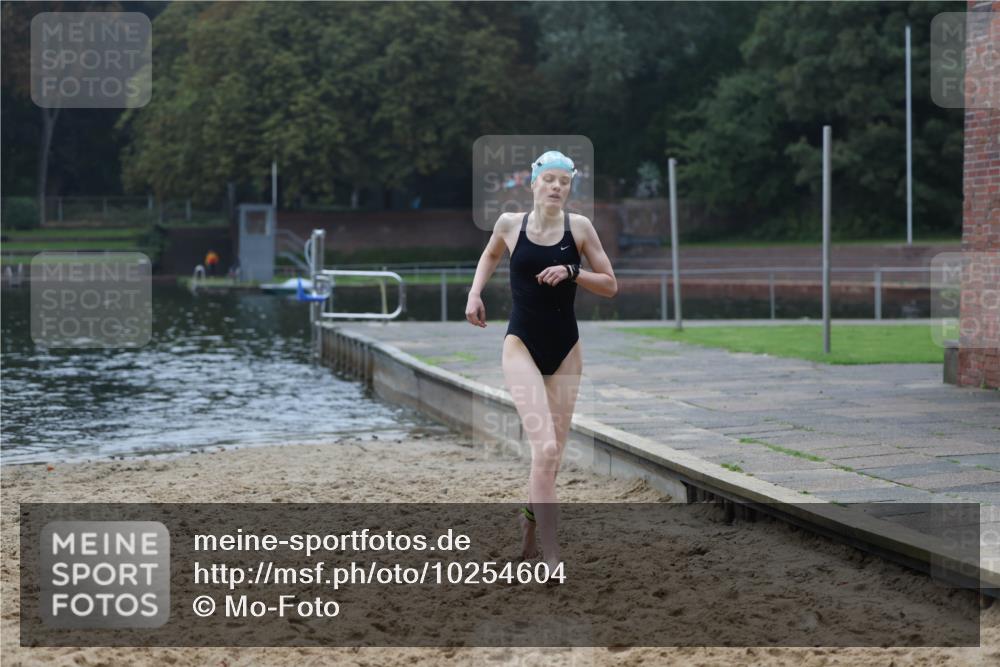 13.09.2026 - Stadtparktriathlon Mo-Foto http://msf.ph/oto/10254604 13.09.2026 10:18:25 Schwimmen 361 meine-sportfotos.de