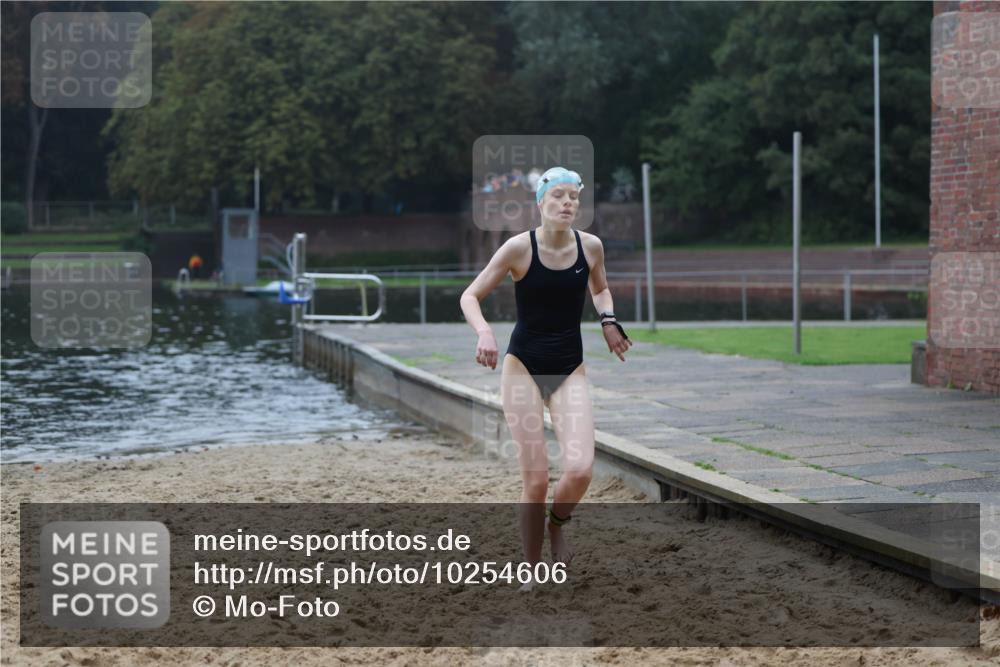 13.09.2026 - Stadtparktriathlon Mo-Foto http://msf.ph/oto/10254606 13.09.2026 10:18:25 Schwimmen 361 meine-sportfotos.de