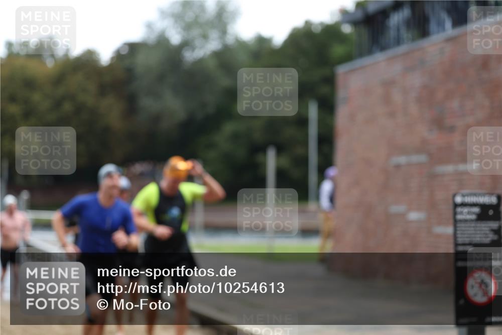 13.09.2026 - Stadtparktriathlon Mo-Foto http://msf.ph/oto/10254613 13.09.2026 11:32:26 Schwimmen 836, 842, 844, 857, 858, 860, 866, 923, 939, 945, 946 meine-sportfotos.de