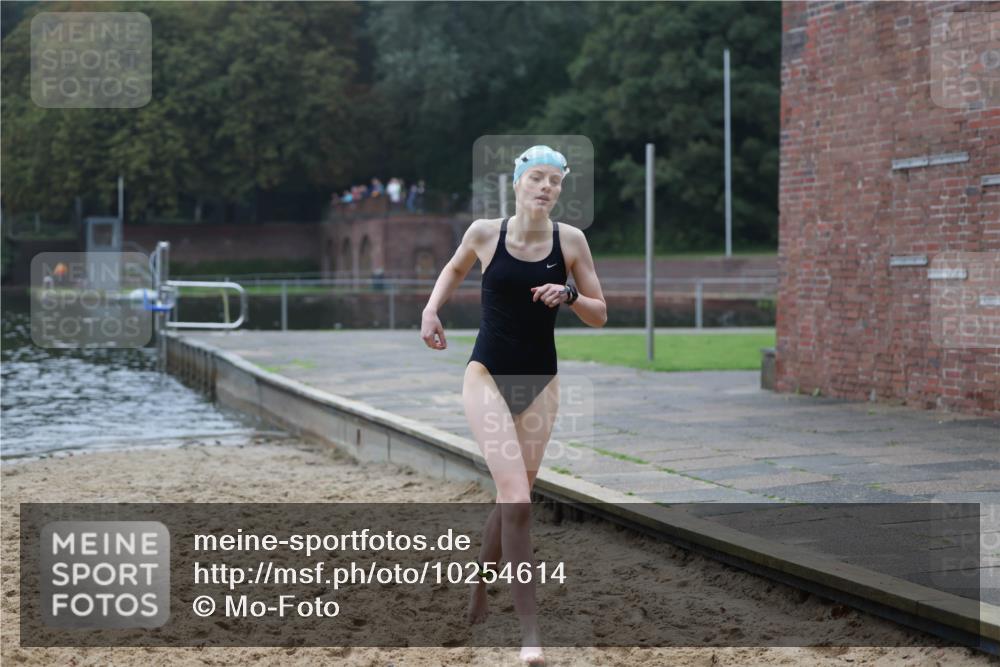 13.09.2026 - Stadtparktriathlon Mo-Foto http://msf.ph/oto/10254614 13.09.2026 10:18:26 Schwimmen 361 meine-sportfotos.de