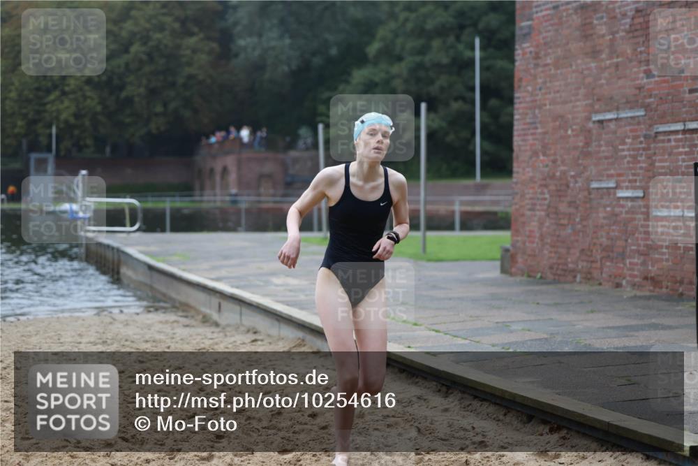 13.09.2026 - Stadtparktriathlon Mo-Foto http://msf.ph/oto/10254616 13.09.2026 10:18:26 Schwimmen 361 meine-sportfotos.de