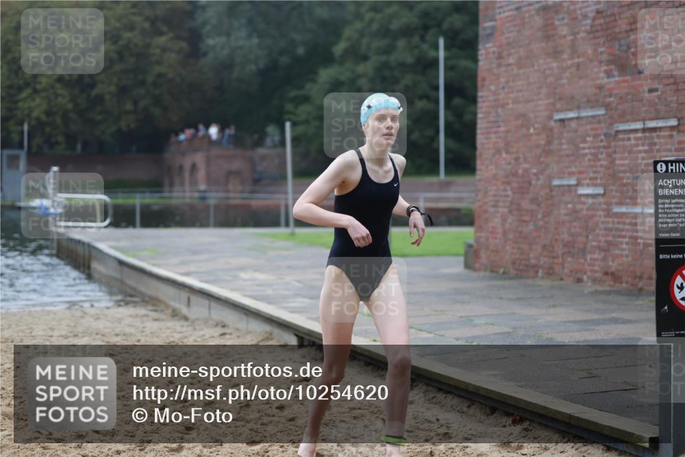 13.09.2026 - Stadtparktriathlon Mo-Foto http://msf.ph/oto/10254620 13.09.2026 10:18:26 Schwimmen 361 meine-sportfotos.de