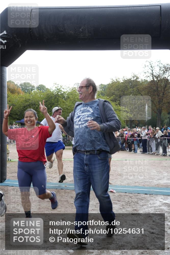 13.09.2026 - Stadtparktriathlon Patografie http://msf.ph/oto/10254631 13.09.2026 11:02:24 Ziel 251, 274 meine-sportfotos.de