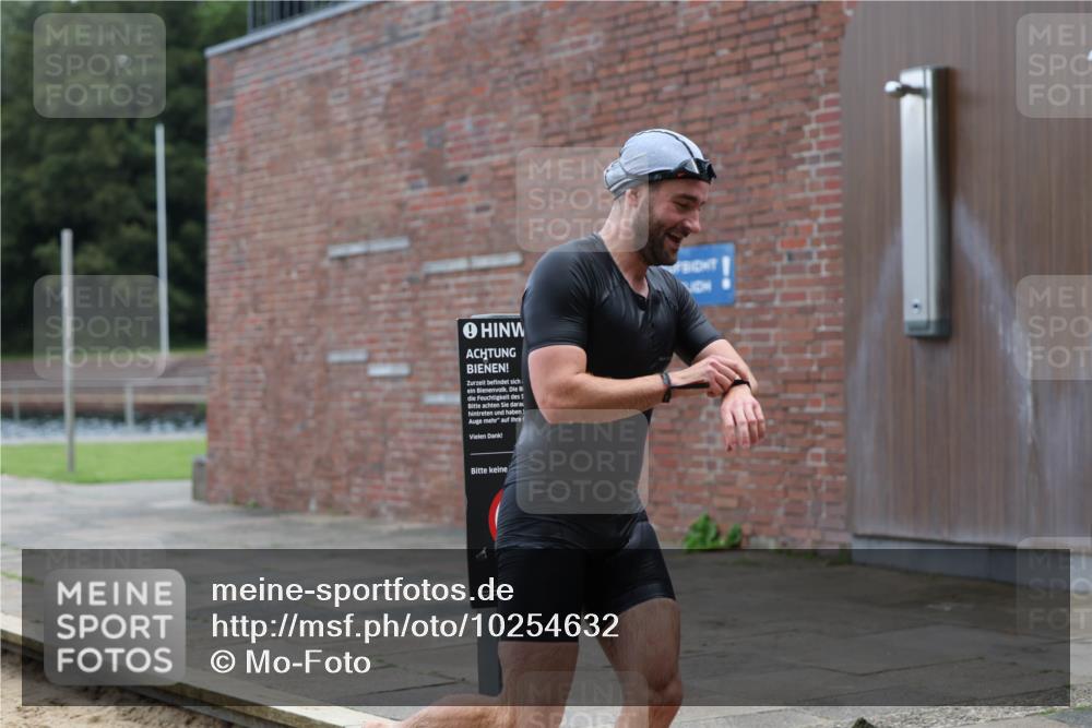 13.09.2026 - Stadtparktriathlon Mo-Foto http://msf.ph/oto/10254632 13.09.2026 11:32:29 Schwimmen 835, 842, 844, 857, 858, 860, 866, 945, 946 meine-sportfotos.de