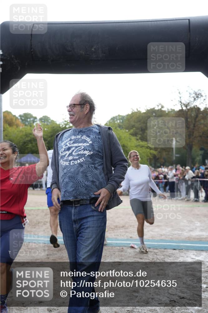 13.09.2026 - Stadtparktriathlon Patografie http://msf.ph/oto/10254635 13.09.2026 11:02:24 Ziel 251, 274 meine-sportfotos.de