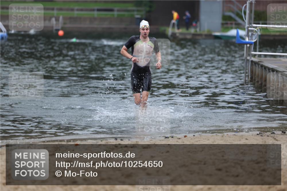 13.09.2026 - Stadtparktriathlon Mo-Foto http://msf.ph/oto/10254650 13.09.2026 10:28:06 Schwimmen 534 meine-sportfotos.de