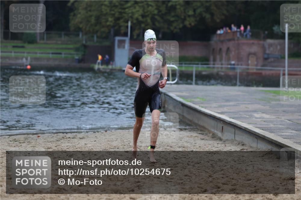 13.09.2026 - Stadtparktriathlon Mo-Foto http://msf.ph/oto/10254675 13.09.2026 10:28:10 Schwimmen 534 meine-sportfotos.de