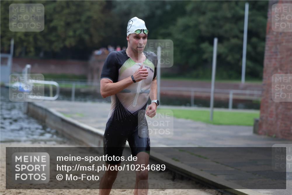 13.09.2026 - Stadtparktriathlon Mo-Foto http://msf.ph/oto/10254689 13.09.2026 10:28:11 Schwimmen 534 meine-sportfotos.de