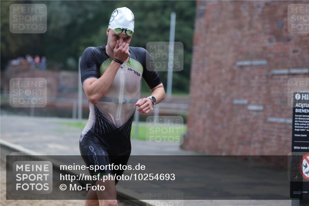 13.09.2026 - Stadtparktriathlon Mo-Foto http://msf.ph/oto/10254693 13.09.2026 10:28:11 Schwimmen 534 meine-sportfotos.de