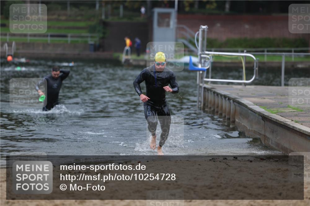 13.09.2026 - Stadtparktriathlon Mo-Foto http://msf.ph/oto/10254728 13.09.2026 10:29:00 Schwimmen 492, 509, 563 meine-sportfotos.de