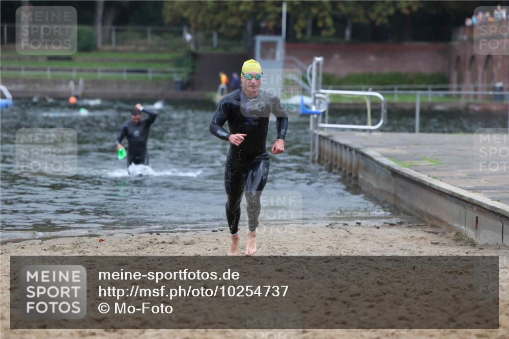 13.09.2026 - Stadtparktriathlon Mo-Foto http://msf.ph/oto/10254737 13.09.2026 10:29:02 Schwimmen 492, 509, 563 meine-sportfotos.de